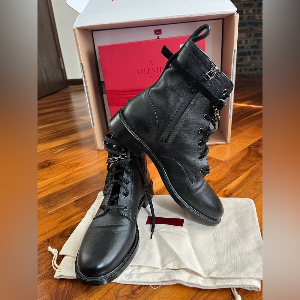 VALENTINO GARAVANI
Rockstud Chain Leather Combat Boots, LIKE NEW